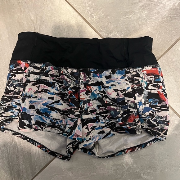 lululemon run times shorts 4 inch - Picture 1 of 1